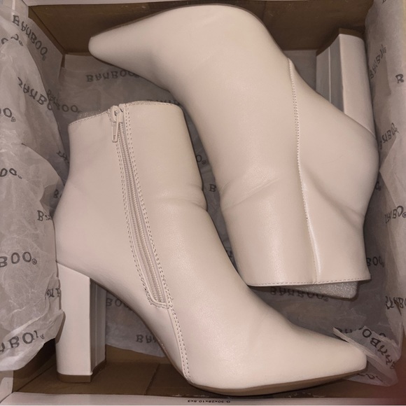 BAMBOO Pointed Toe Heeled Booties 🤍🤍 - Picture 2 of 2
